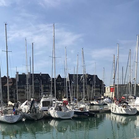 Appartamento Le Pullman Deauville Esterno foto